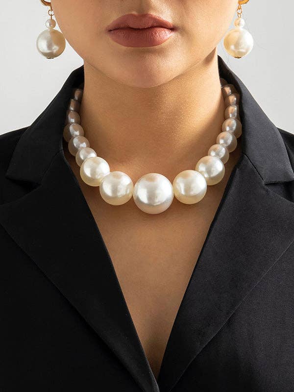 Beaded Pearl Necklace