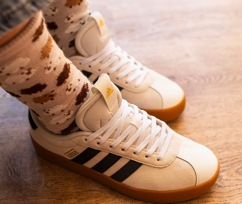 Flat Laces