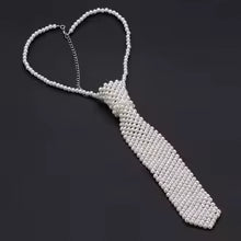 pearl tie