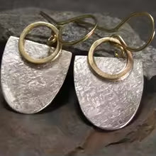 Fan-shaped Pendant Earrings